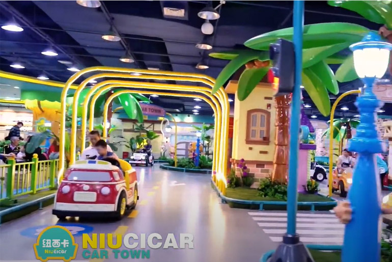 Company Introduce Of C&Q Amusement Theme Park Amusement Production Design